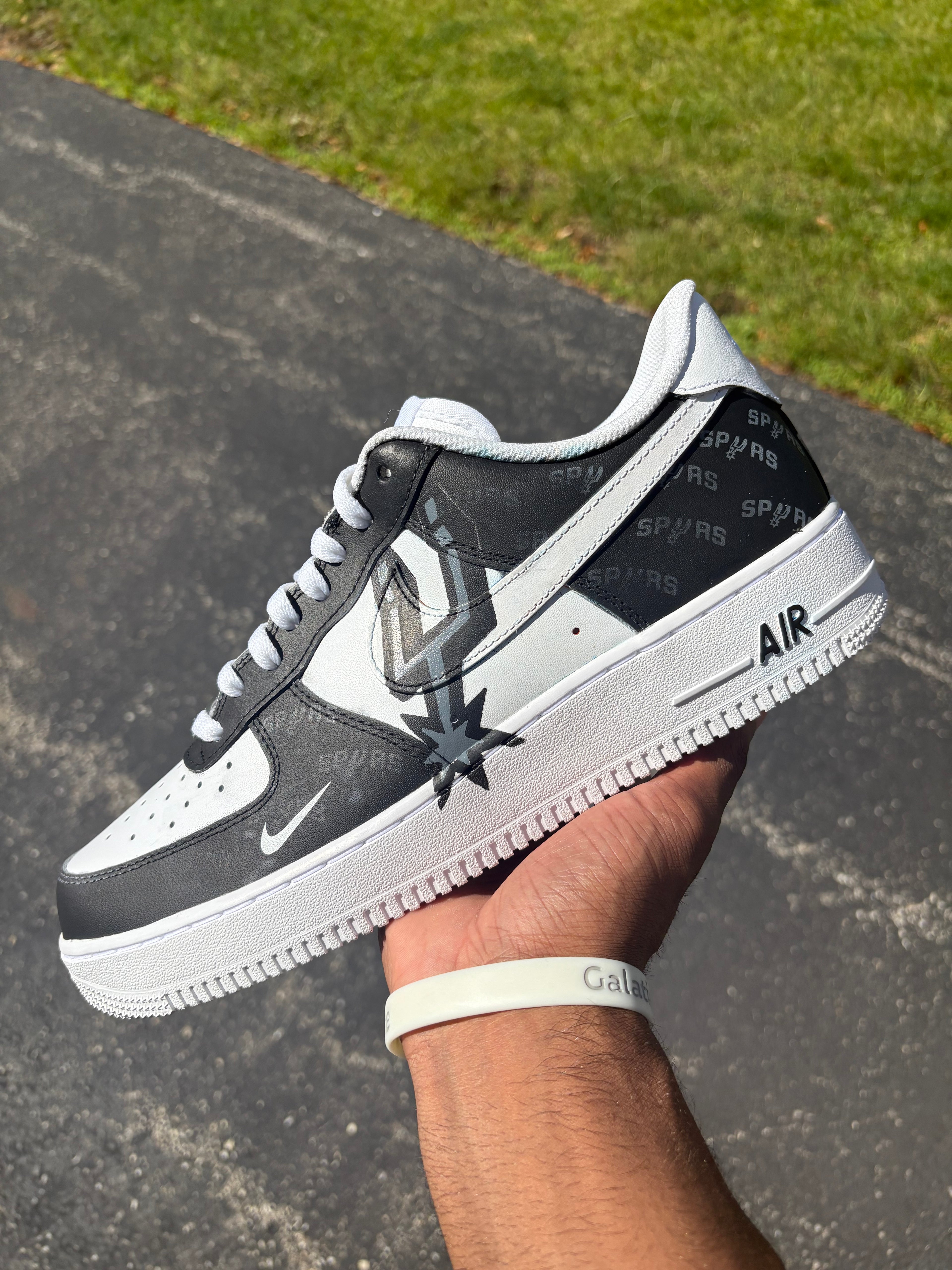 Custom NBA Spurs AF1’s