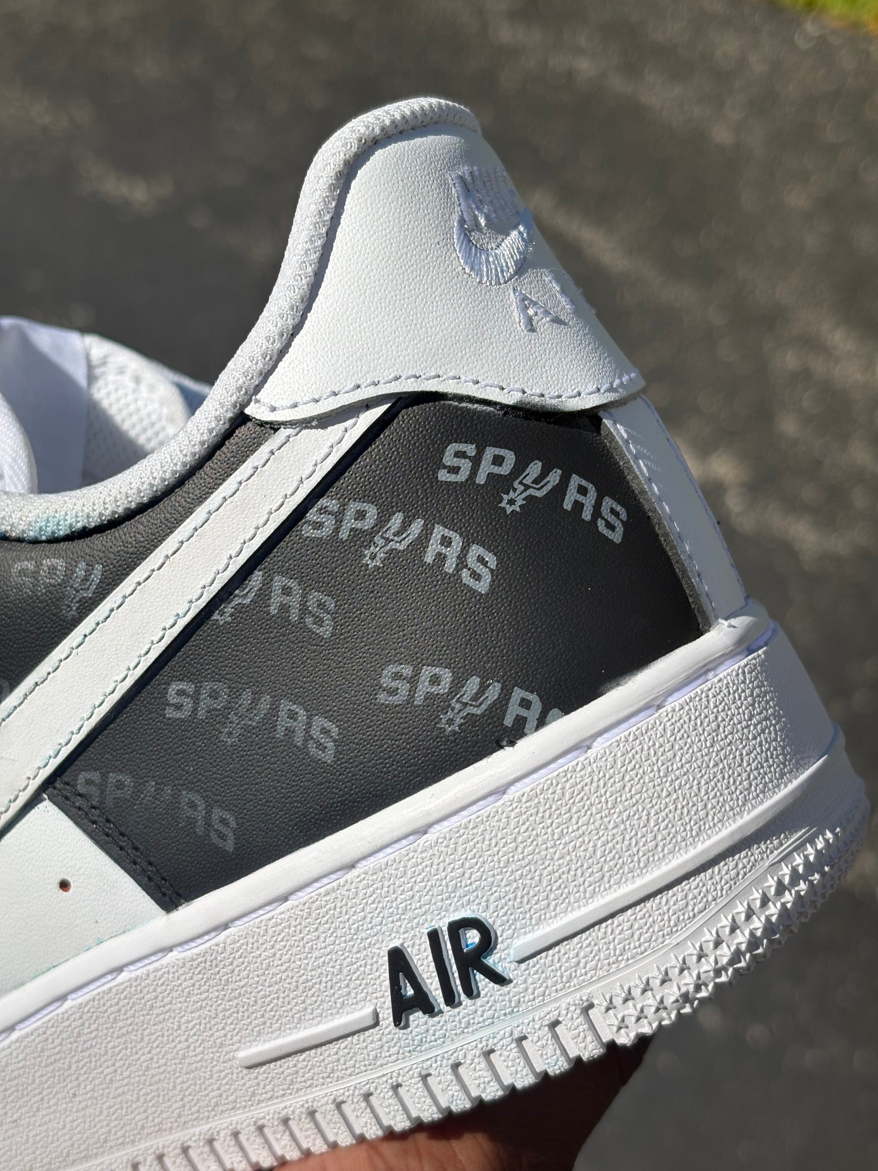 Custom NBA Spurs AF1’s